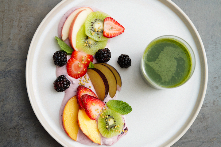 tahini berry breakfast