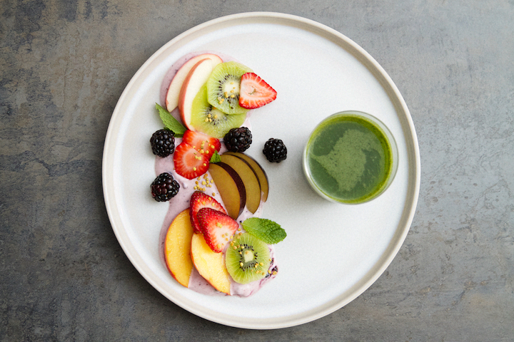 tahini berry breakfast