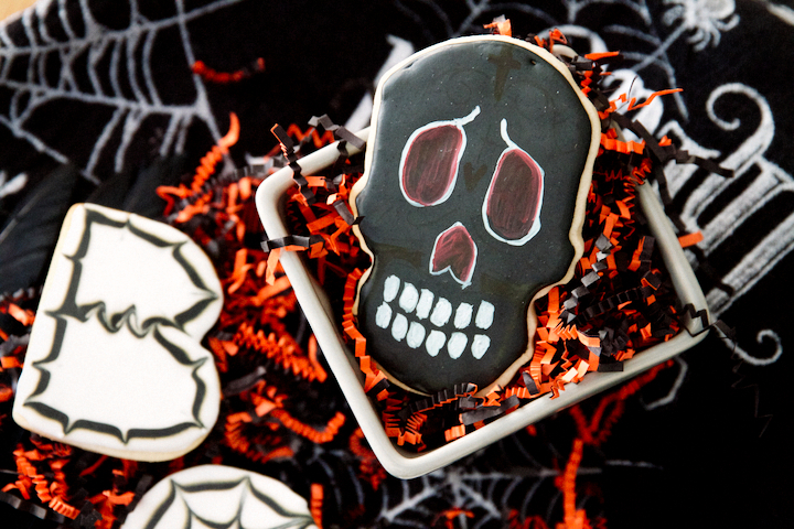 Creepy Skull Cookies