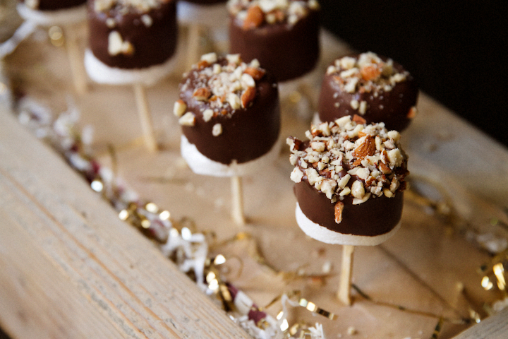 Chocolate Dipped Marshmallows