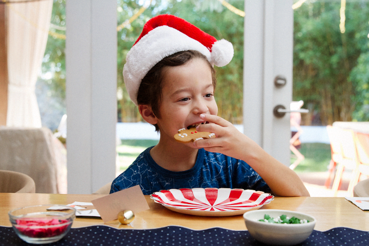 Gingerbread Cookie Decorating