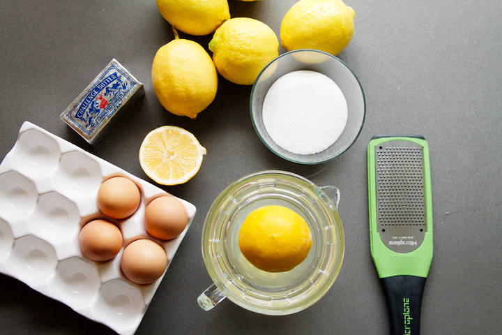 Mason Jar Lemon Pies