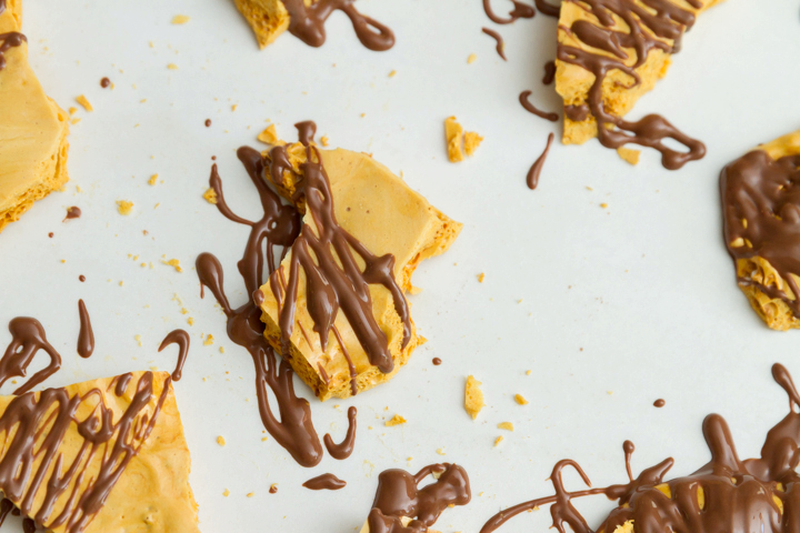 Scrumptious Honeycomb Candy With Chocolate Drizzles 