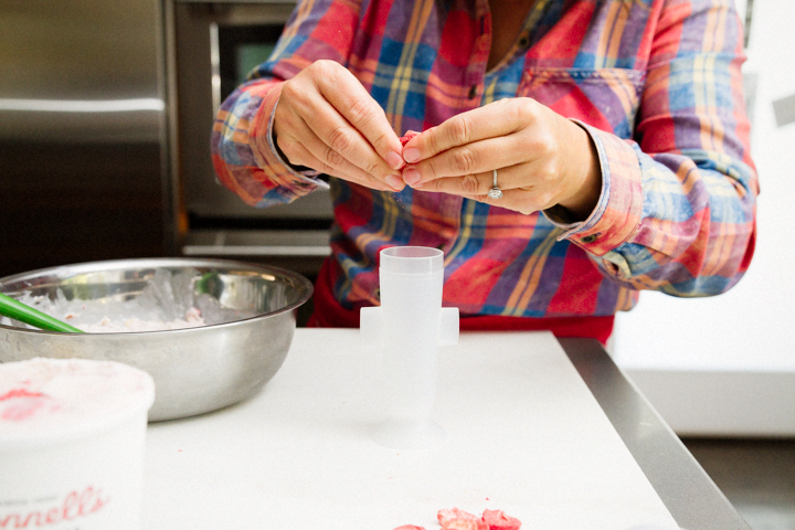 Ice Cream Cheat: Strawberry-n-Cake Popsicles