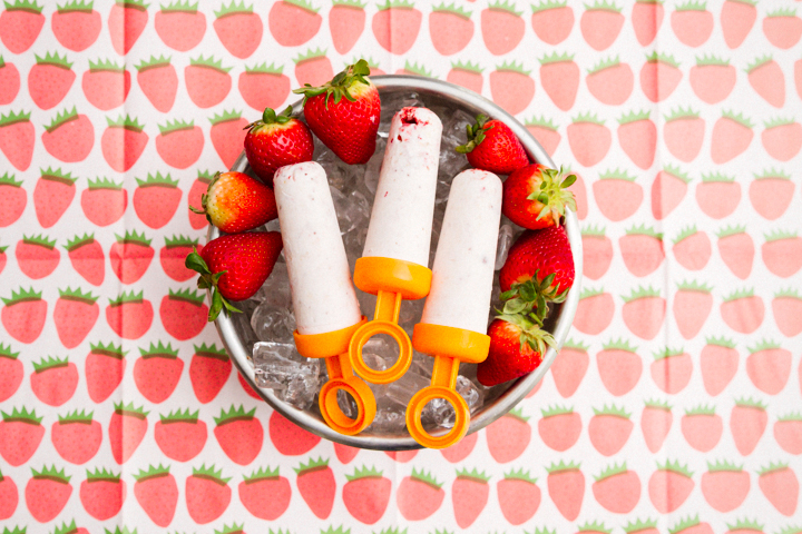 Ice Cream Cheat: Strawberry-n-Cake Popsicles