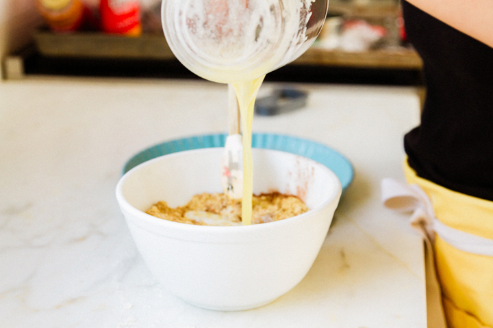 Making graham cracker crust from scratch