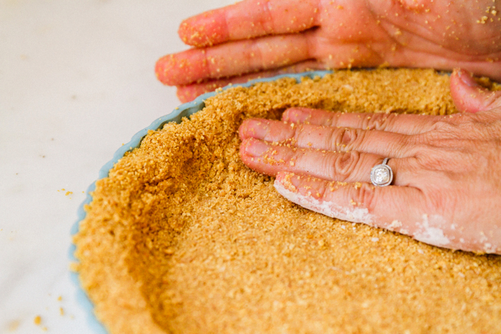 Graham cracker crust