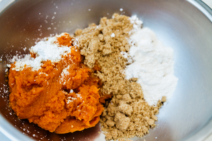 Mix up pumpkin and sugars