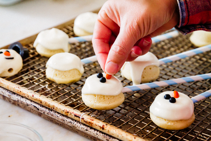 Snowman Donuts & Eggnog