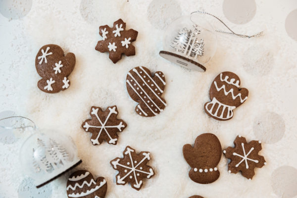 gingerbread mitts